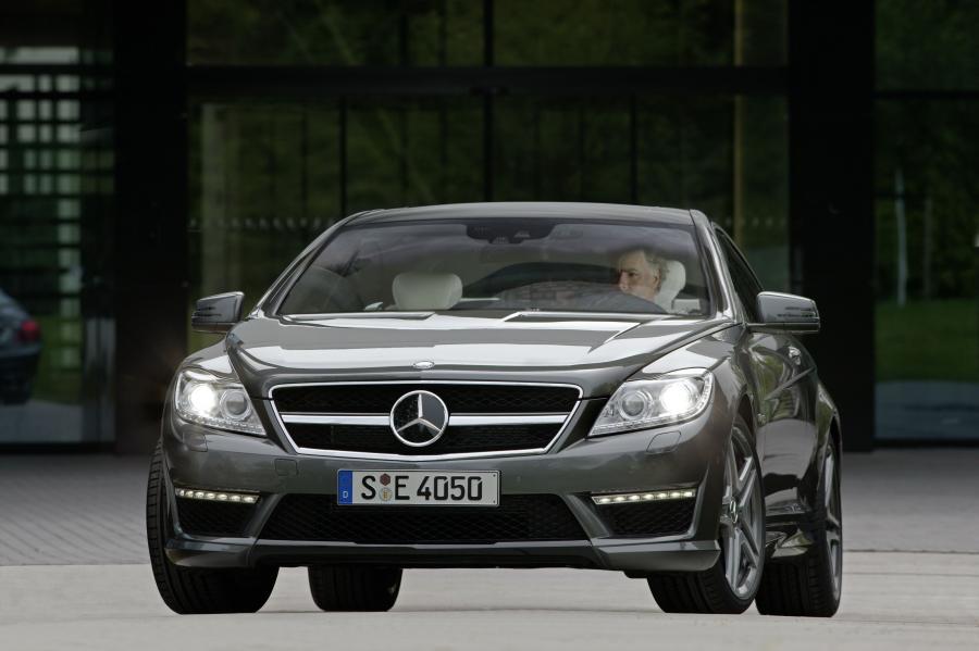  Mercedes-Benz CL63 AMG 2011 года  (фото 7 из 62)